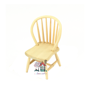 Miniaturowe krzesło z giętym oparciem