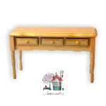 Miniaturowy stół z szufladami