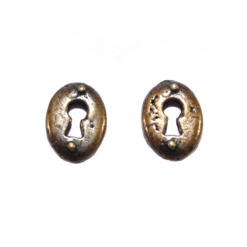 Miniaturowe dziurki od klucza na drzwi     Z/CR/79786