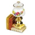 Miniaturowa lampa i książki    Z/R/372/5