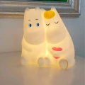Lampka nocna MUMINKI "Moomin Hugs"     MM37262