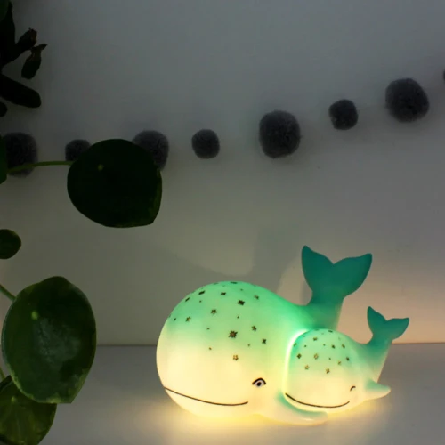 Lampka nocna LED "Wieloryby"       LEDCHAWHA