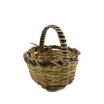 Miniaturowy kosz wiklinowy