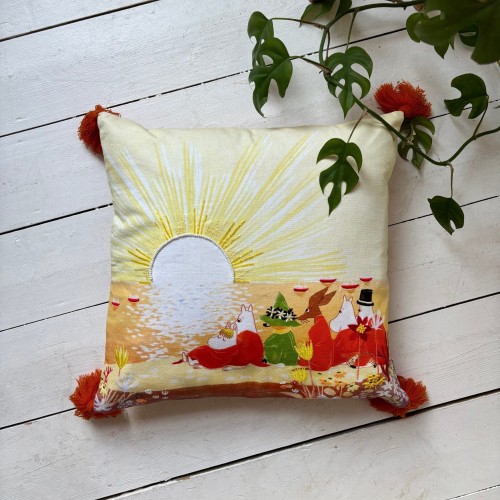 MUMINKI Poduszka dekoracyjna "Moomin Sunset"    MMCUSSUN001