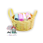 Miniaturowy kosz z praniem