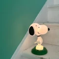 Lampka nocna PEANUTS "Snoopy" 18 cm         PEALEDMS001