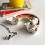 Podstawka na drobiazgi PEANUTS "Snoopy Rainbow"