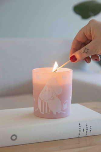Świeca zapachowa MUMINKI "Moomin Love"        LN021