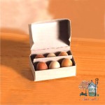 Miniaturowe jajka w kartonie