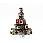 Miniaturowe puszki z artykułami spożywczymi