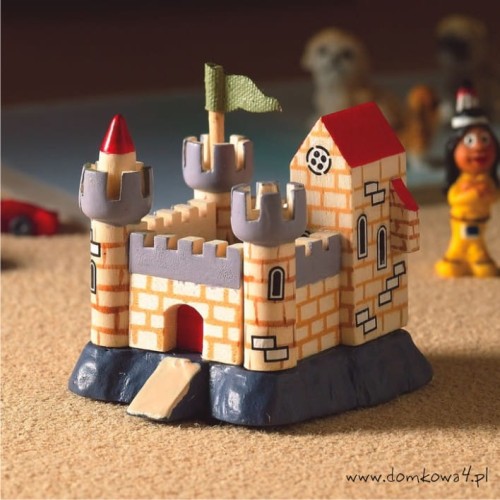 Zamek drewniany - zabawka Z/DHE/4883